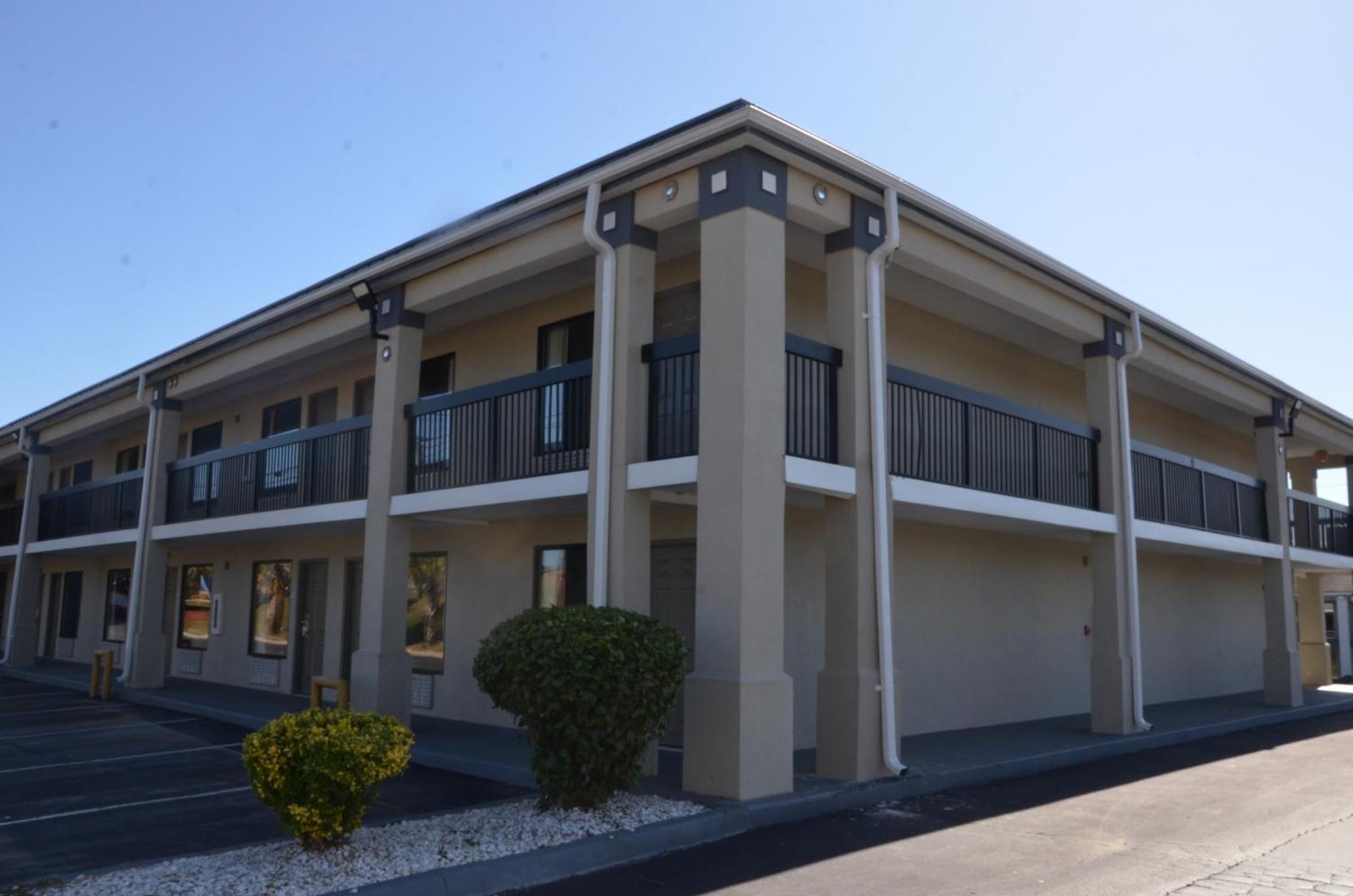 Baymont Inn & Suites Ковингтън Екстериор снимка